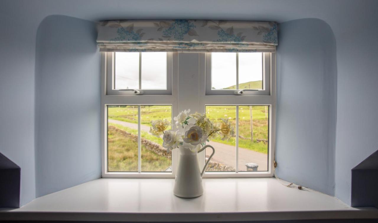 Ghillie'S Cottage Penpont Buitenkant foto